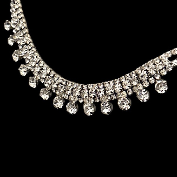 Vintage ‘Princess Anne” Style Rhinestone Neclacec - Picture 5 of 9